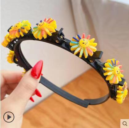 Children’s braid magic headband