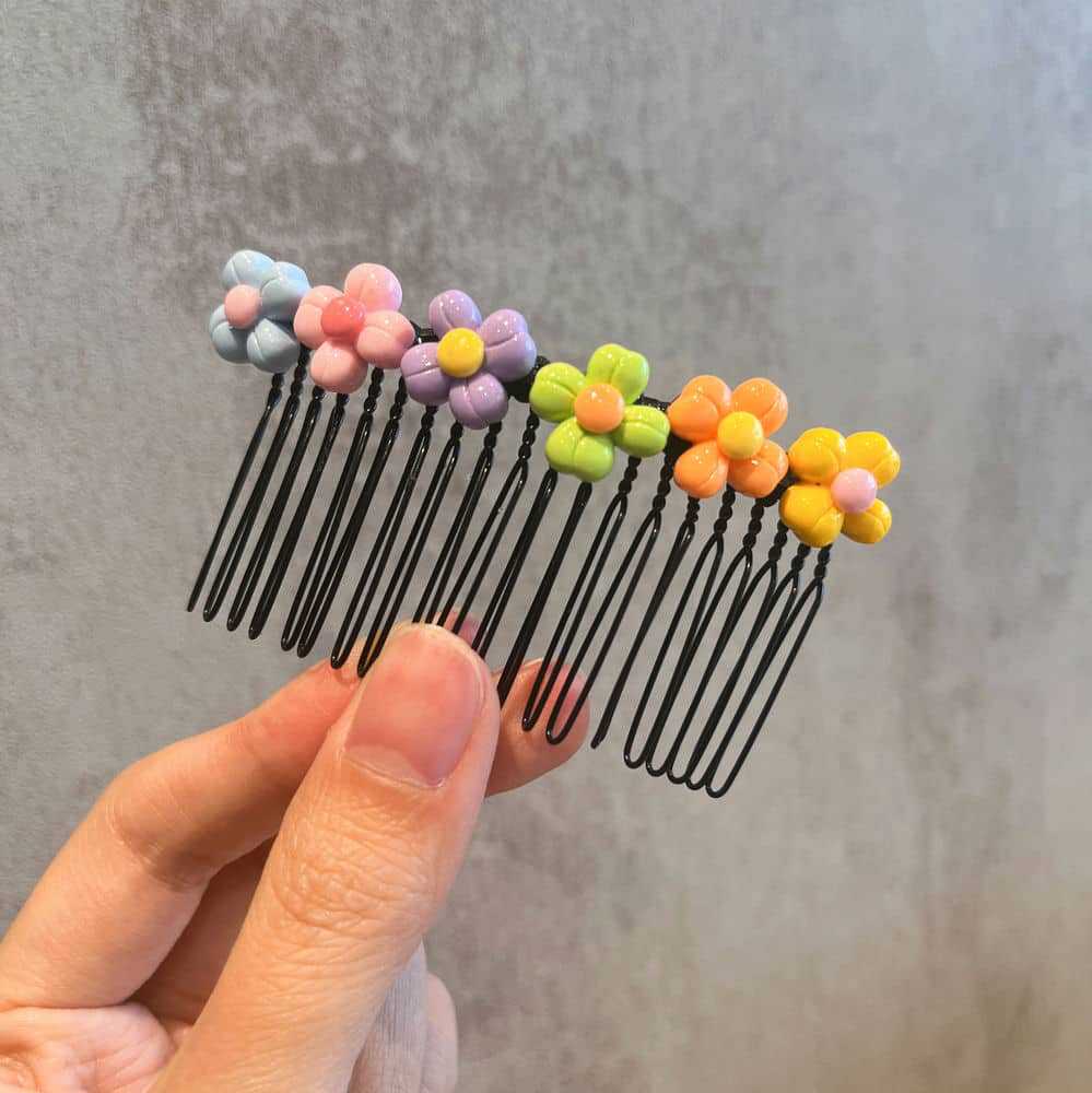 Children’s cute broken hair comb clip