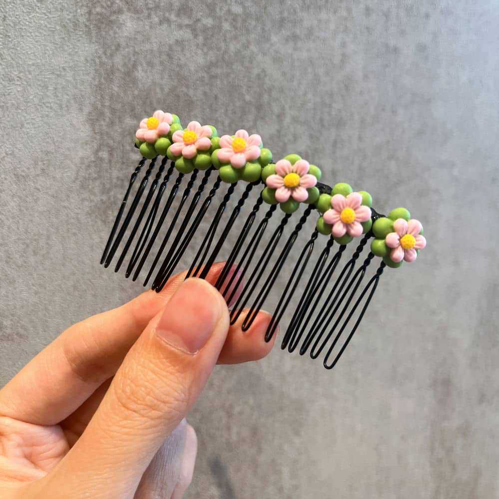 Children’s cute broken hair comb clip