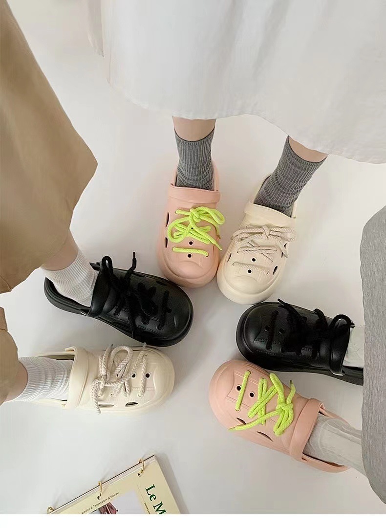 Double crocs with thick soles