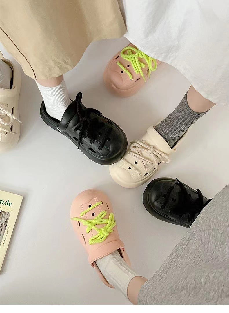 Double crocs with thick soles