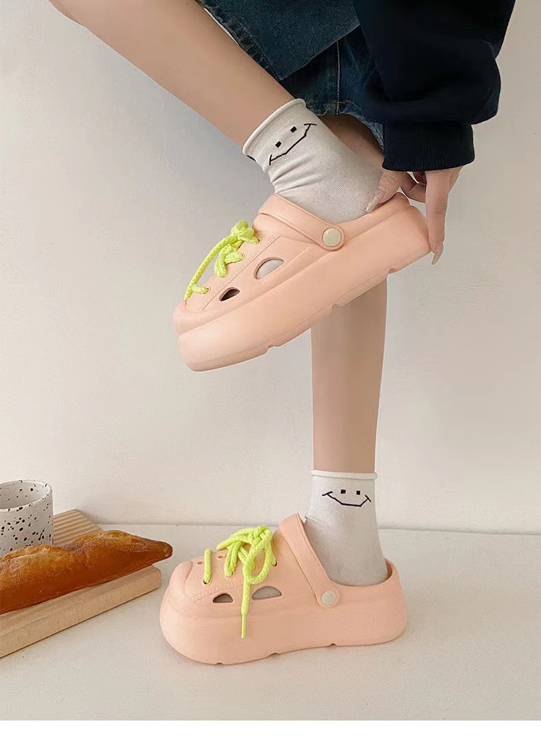 Double crocs with thick soles