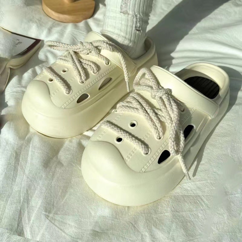 Double crocs with thick soles