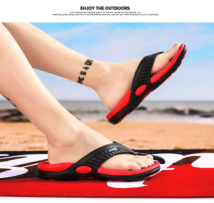 Flip-flops with breathable massage bottoms