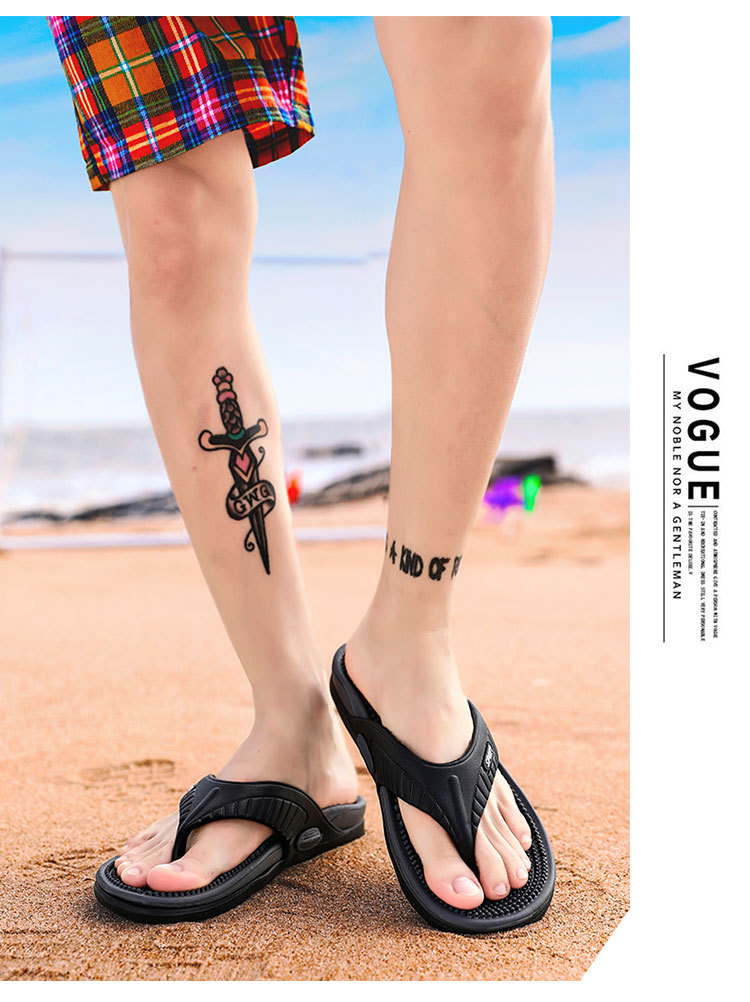 Flip-flops with breathable massage bottoms