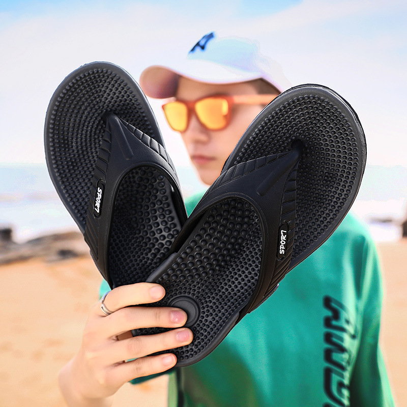 Flip-flops with breathable massage bottoms