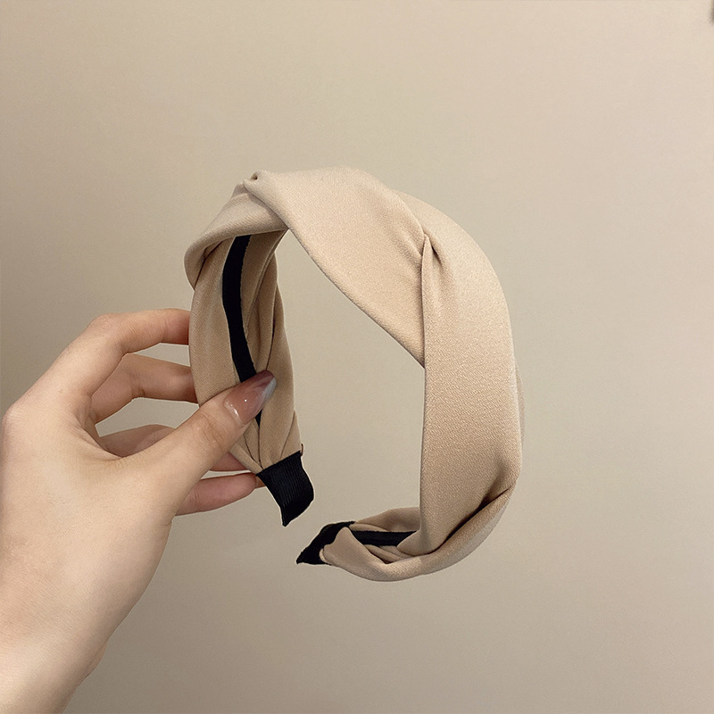 French elegant twist headband