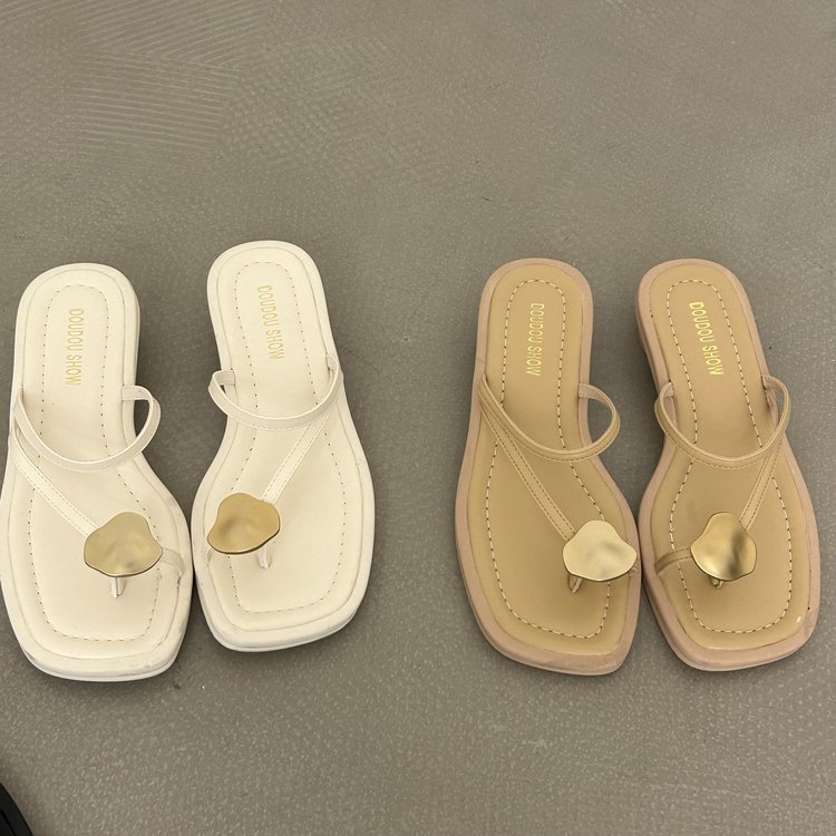 Little French fairy toe-on chunky sandals