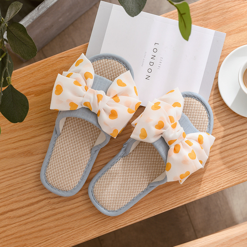 Love big bow fabric slippers
