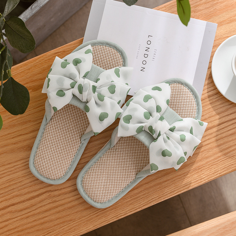 Love big bow fabric slippers