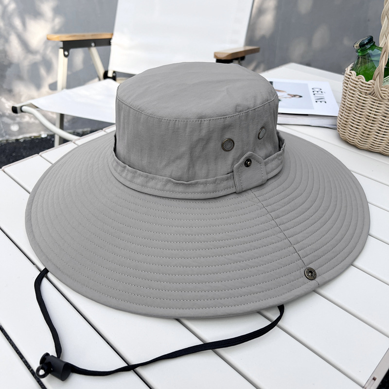 Men’s outdoor waterproof sunblock hat