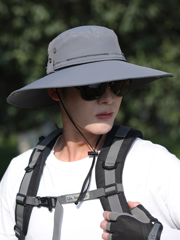 Men’s outdoor waterproof sunblock hat