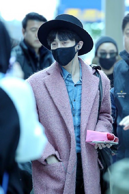 New big brim top hat Retro British flat top flat brim woolen hat for men and women