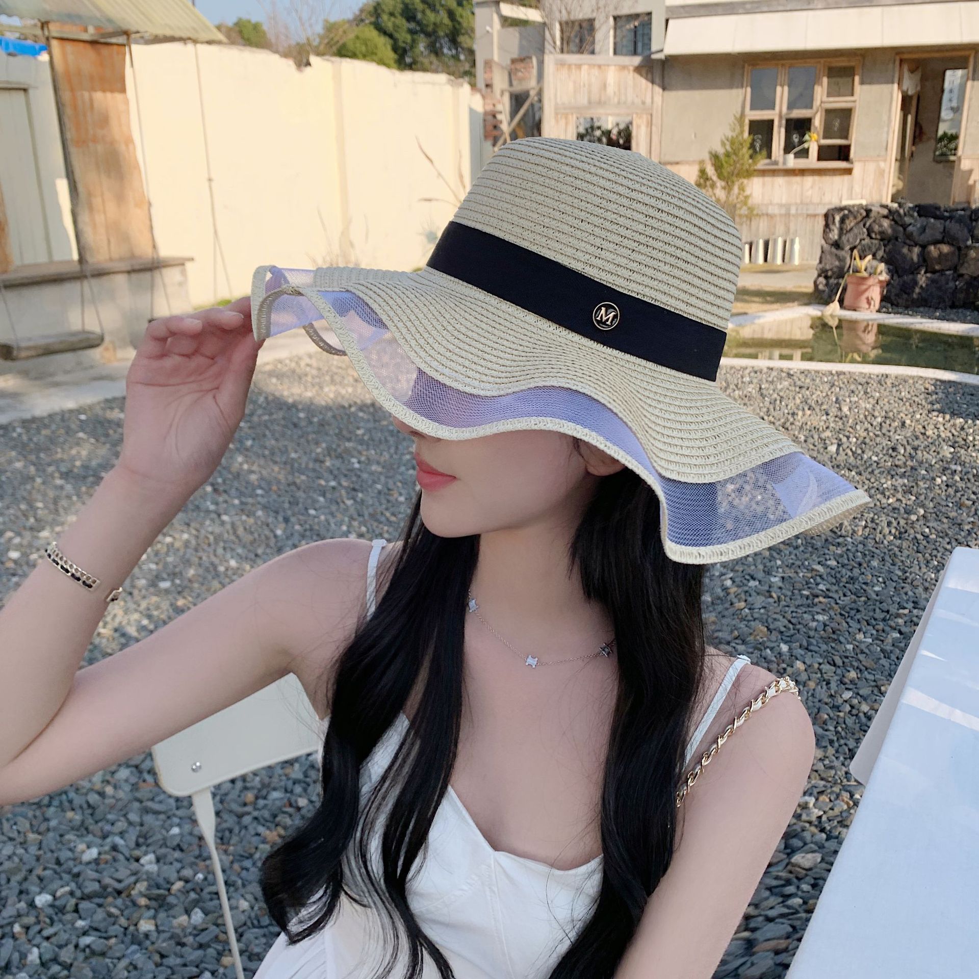 New bow straw hat with big brim