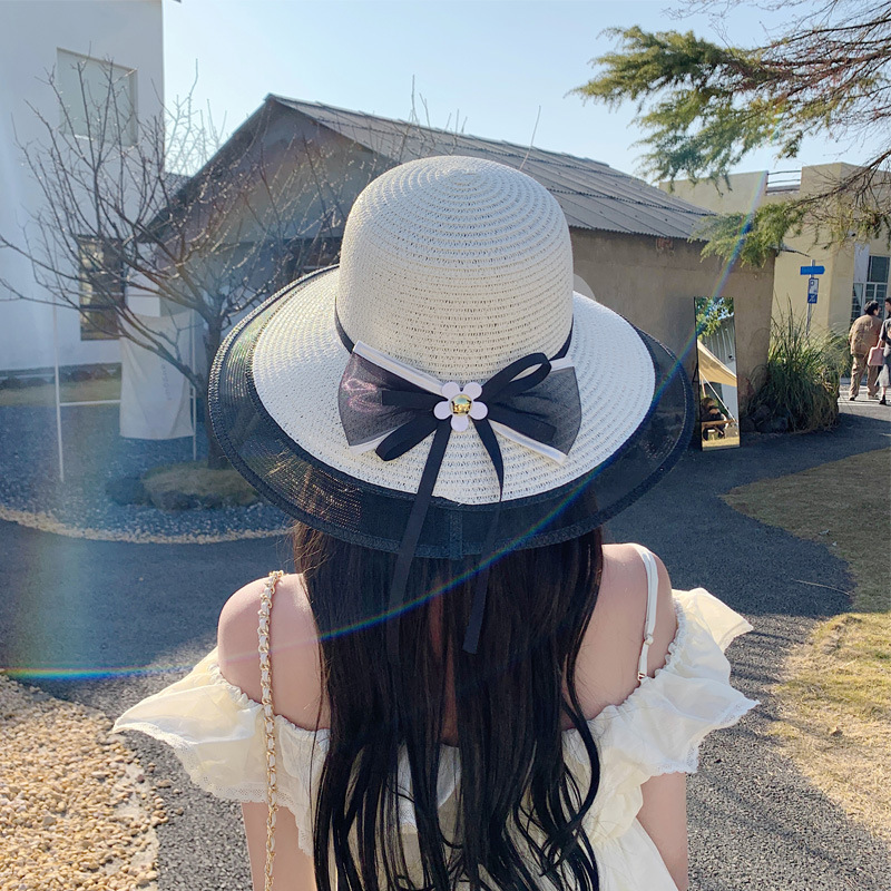 New bow straw hat with big brim
