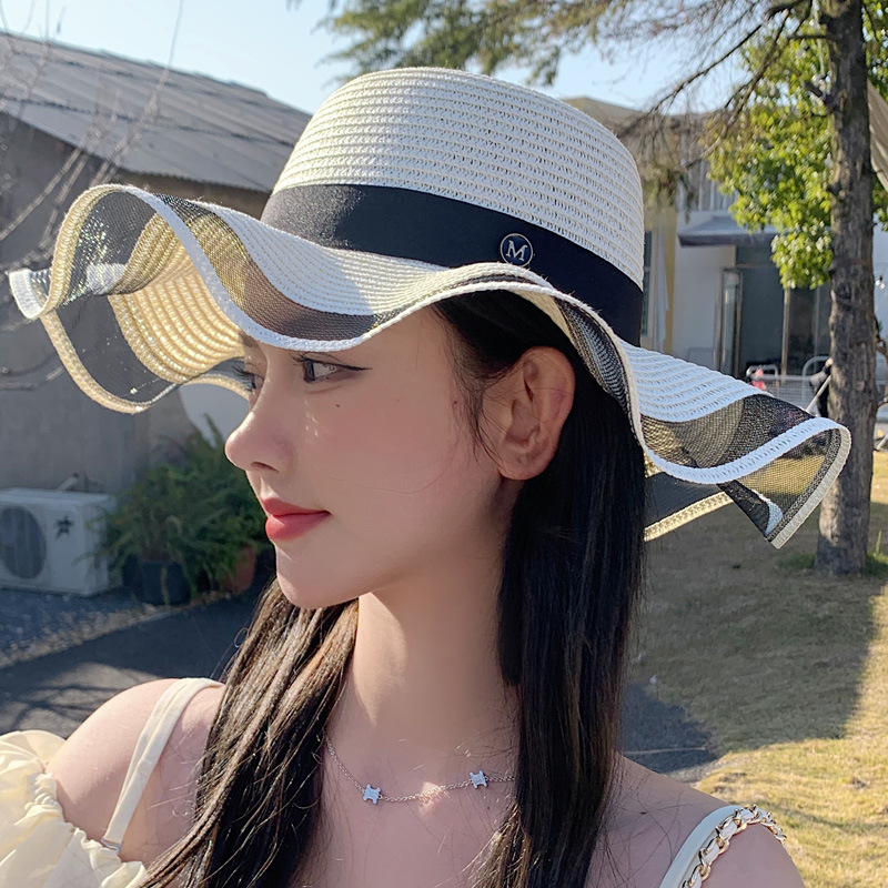 New bow straw hat with big brim