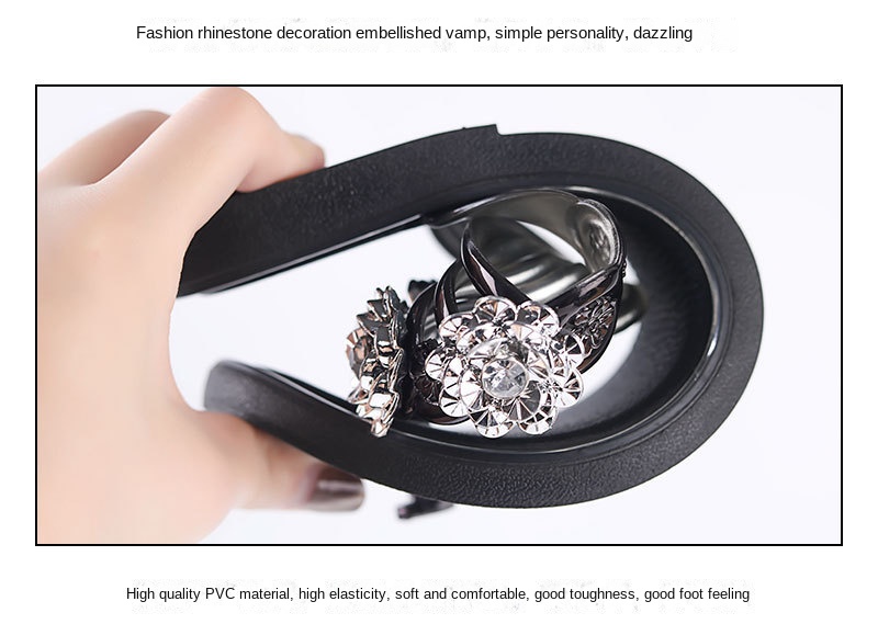 New flat sandals for summer