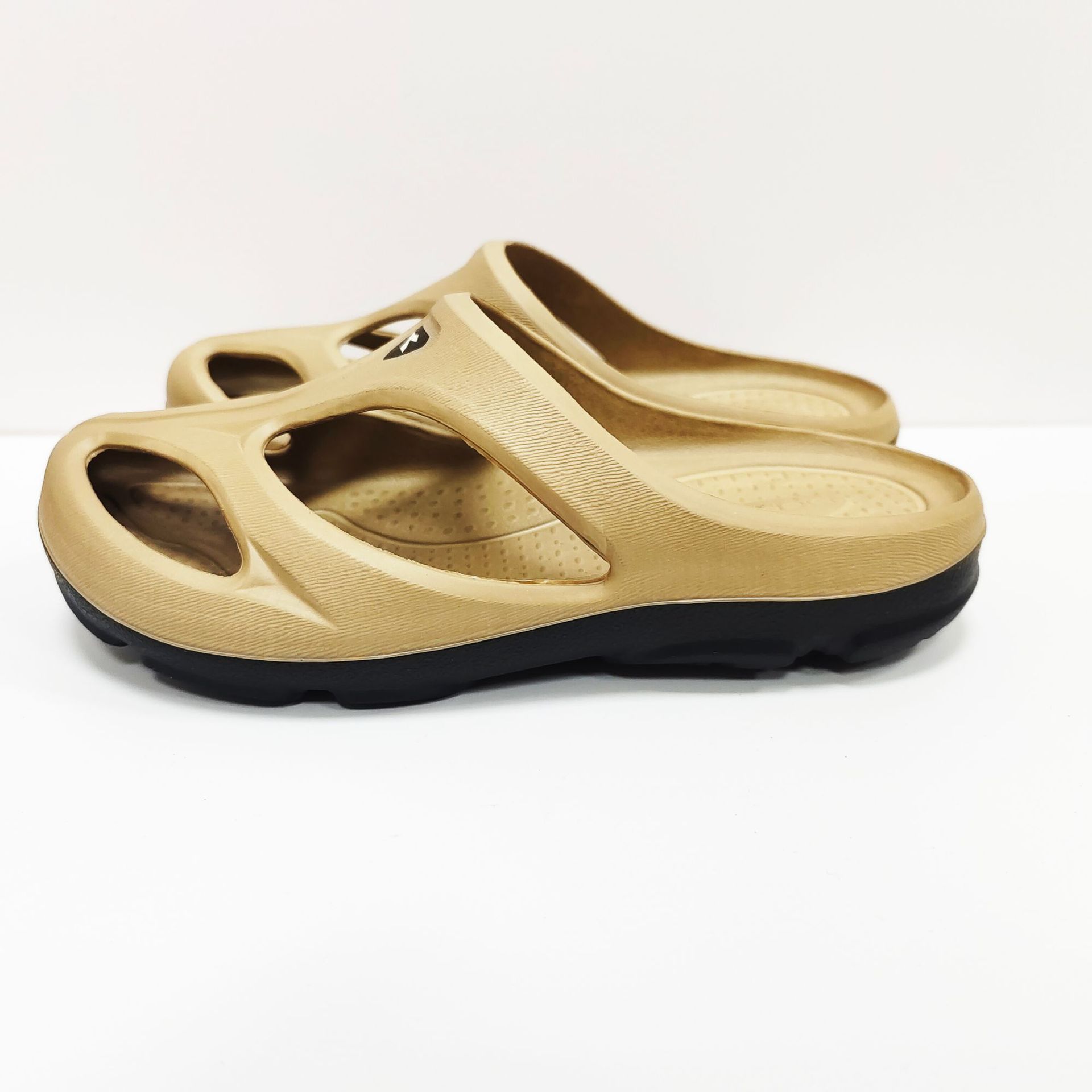 New platform Crocs