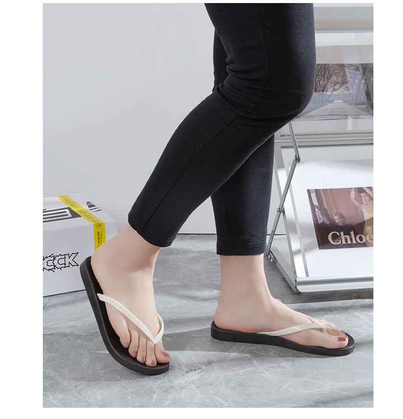 Non-slip bathroom soft bottom flip-flops