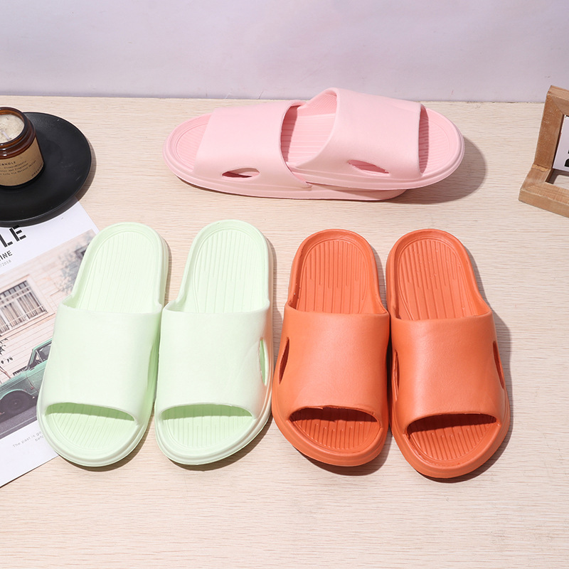Non-slip summer slippers