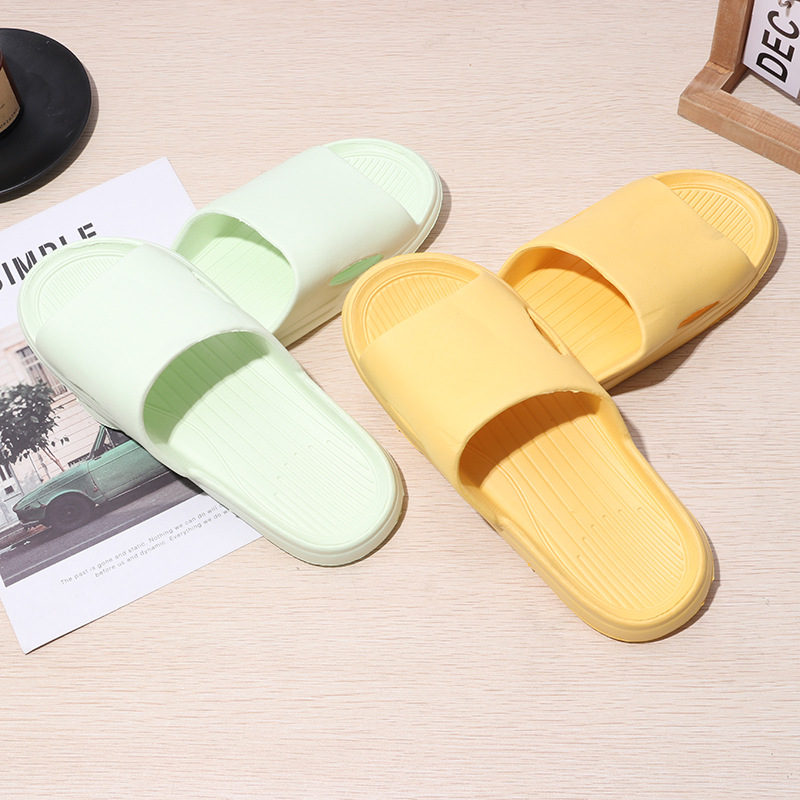 Non-slip summer slippers