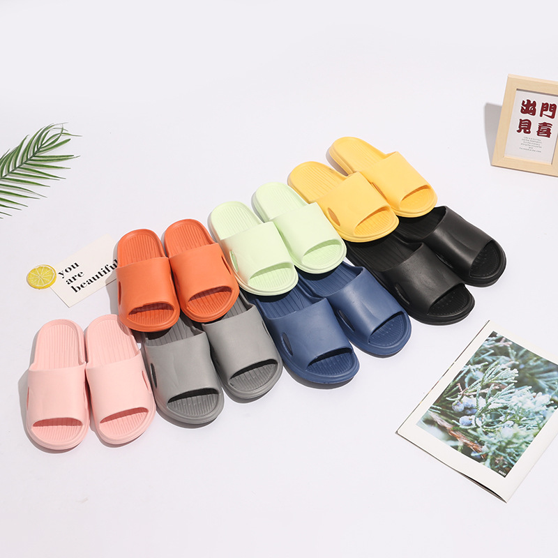 Non-slip summer slippers