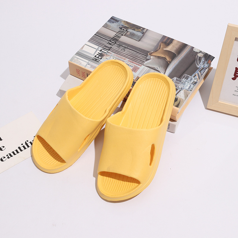 Non-slip summer slippers