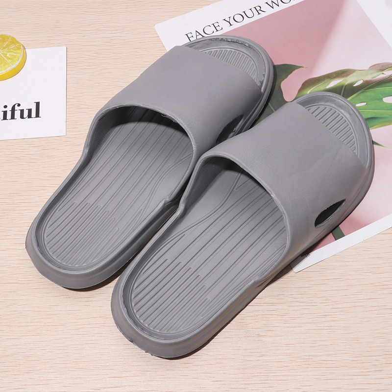 Non-slip summer slippers