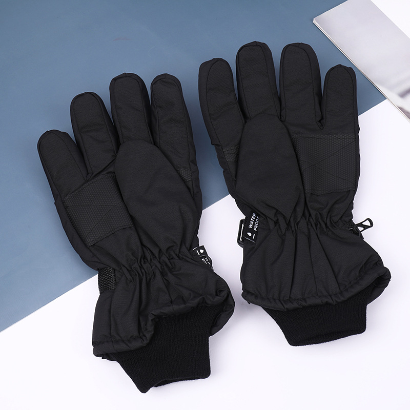 Outdoor riding with fleece and thick warm ski gloves