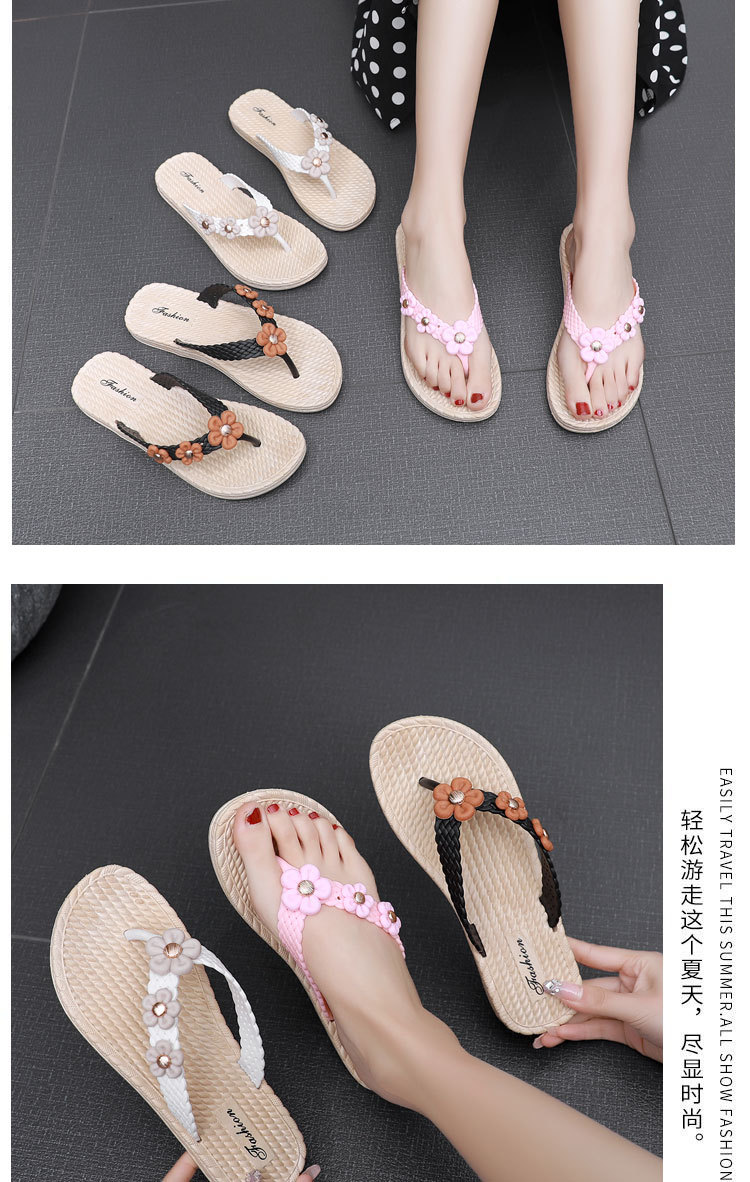 Plastic flip-flops with flowers