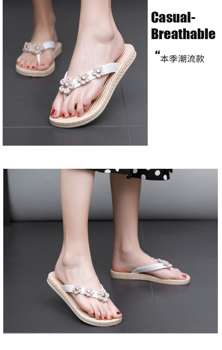 Plastic flip-flops with flowers