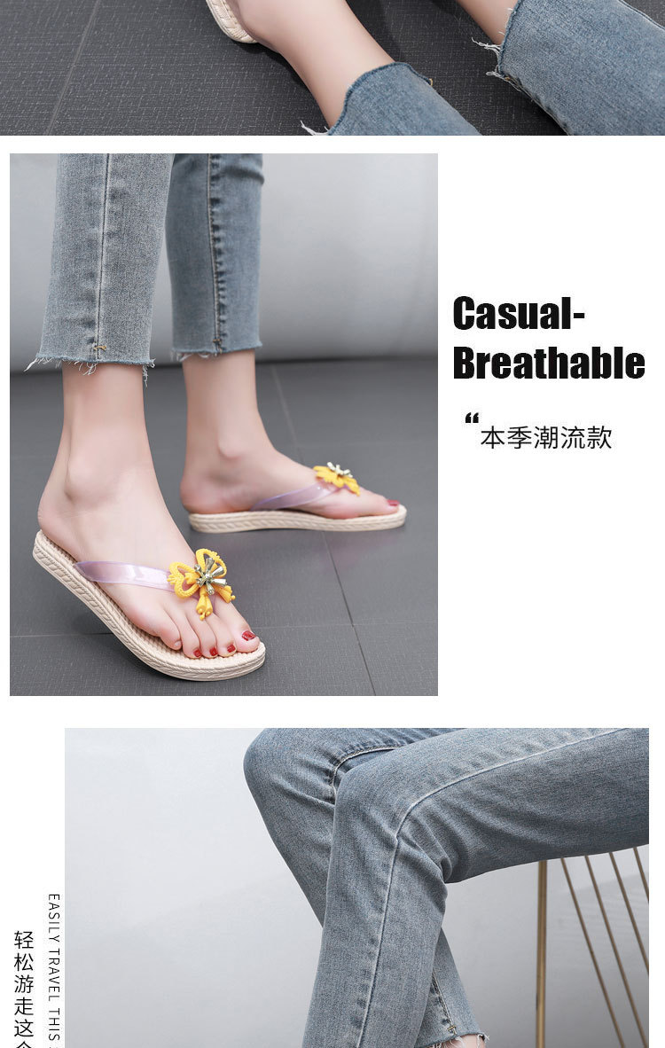 Plastic flip-flops with flowers