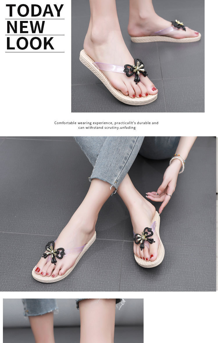 Plastic flip-flops with flowers