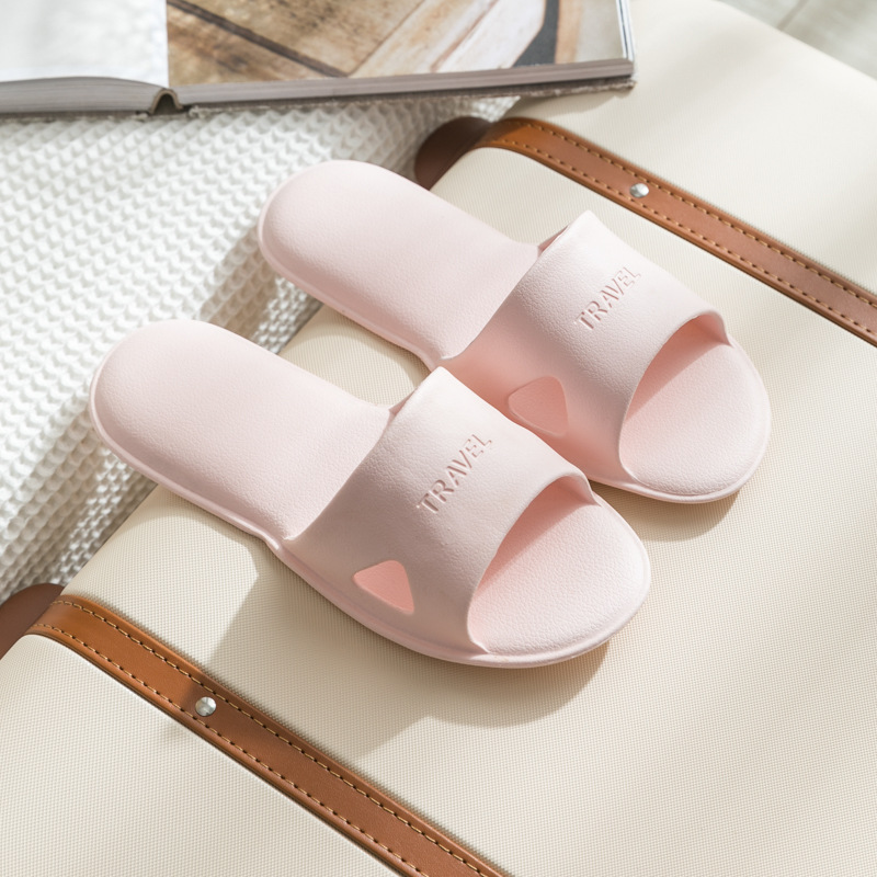 Portable foldable non-slip slippers