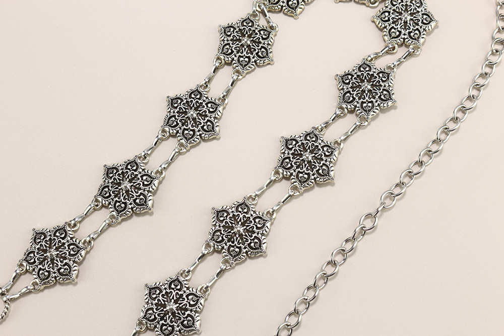 Premium sense Ladies Metal chain Retro Butterfly Heart waist chain