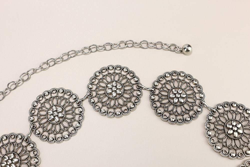 Premium sense Ladies Metal chain Retro Butterfly Heart waist chain