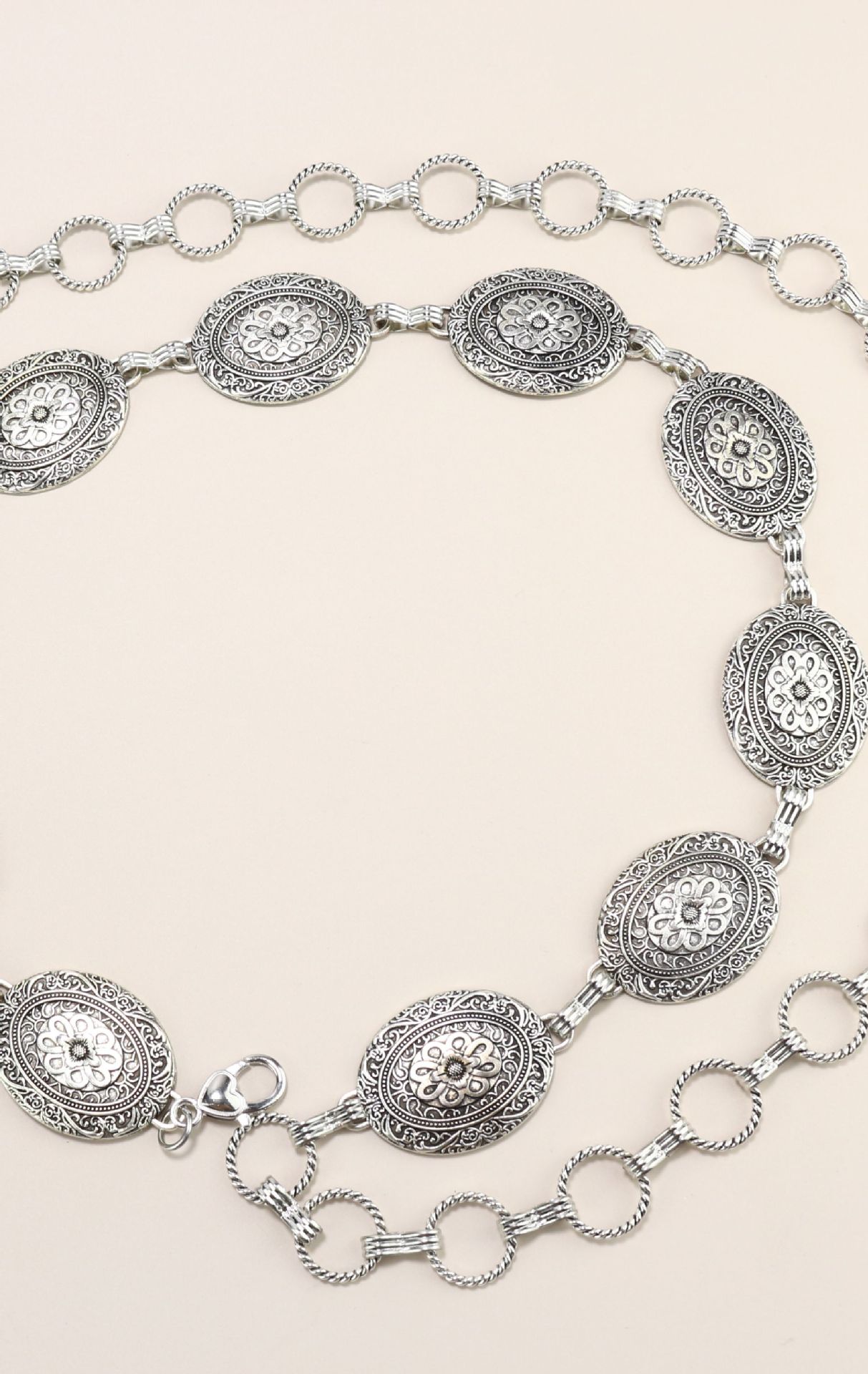 Premium sense Ladies Metal chain Retro Butterfly Heart waist chain