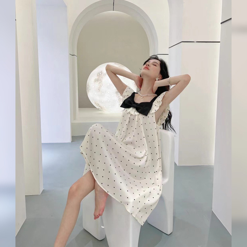 Printed ice silk camisole nightdress Stylish pajamas for women at home