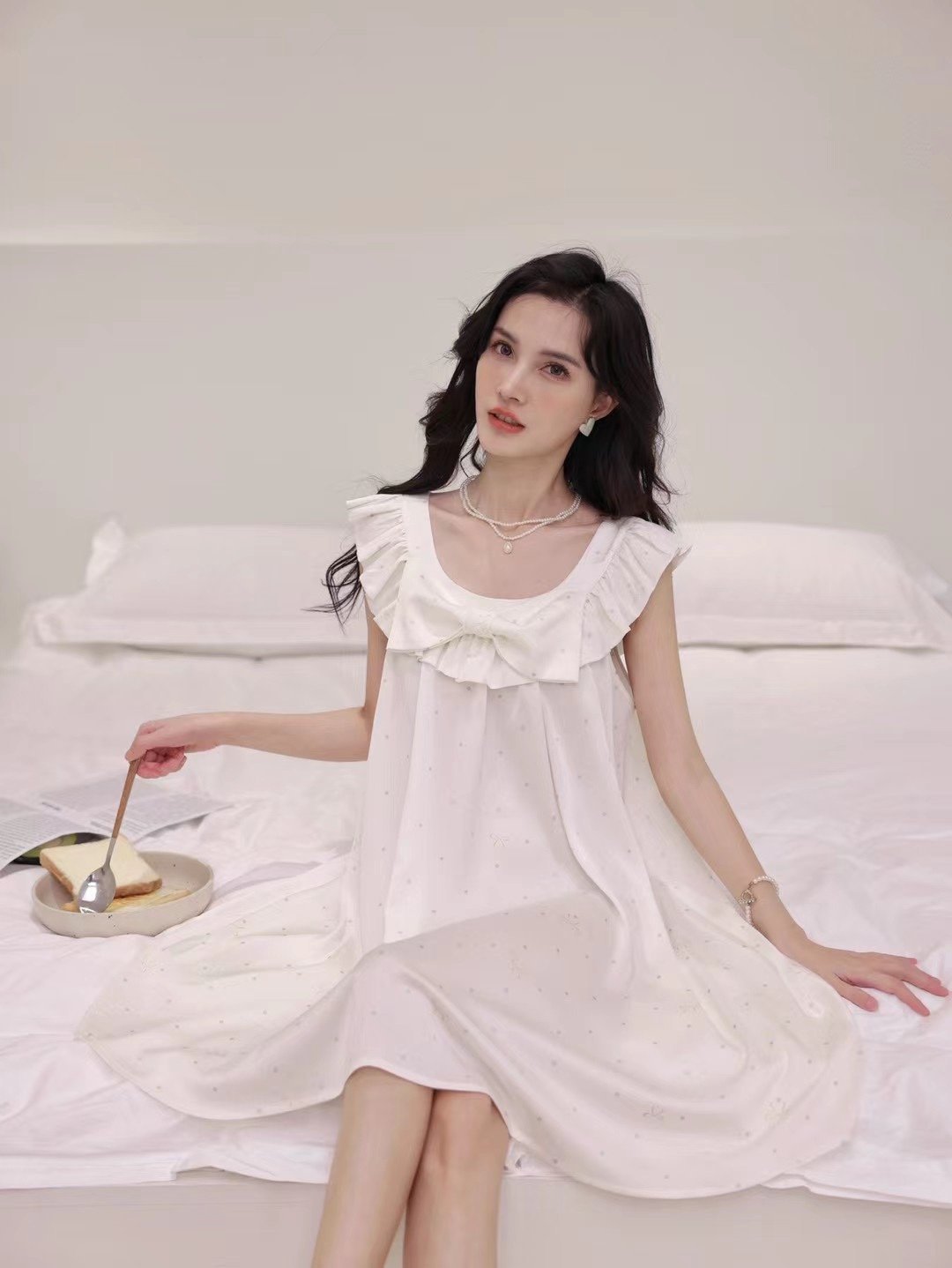 Printed ice silk camisole nightdress Stylish pajamas for women at home