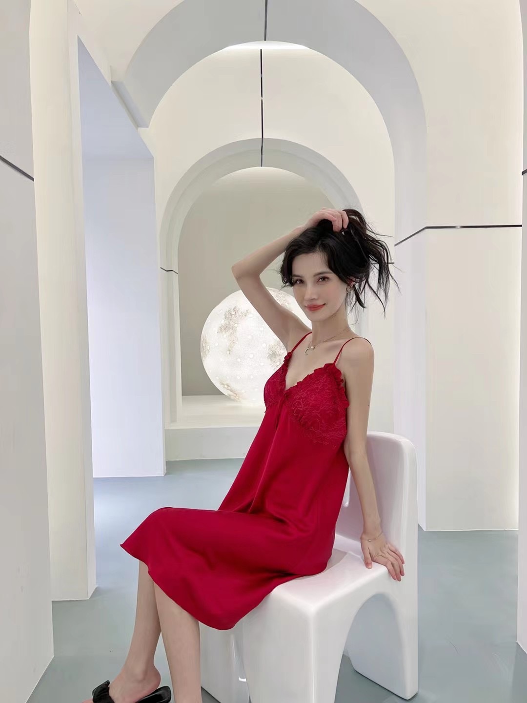 Printed ice silk camisole nightdress Stylish pajamas for women at home