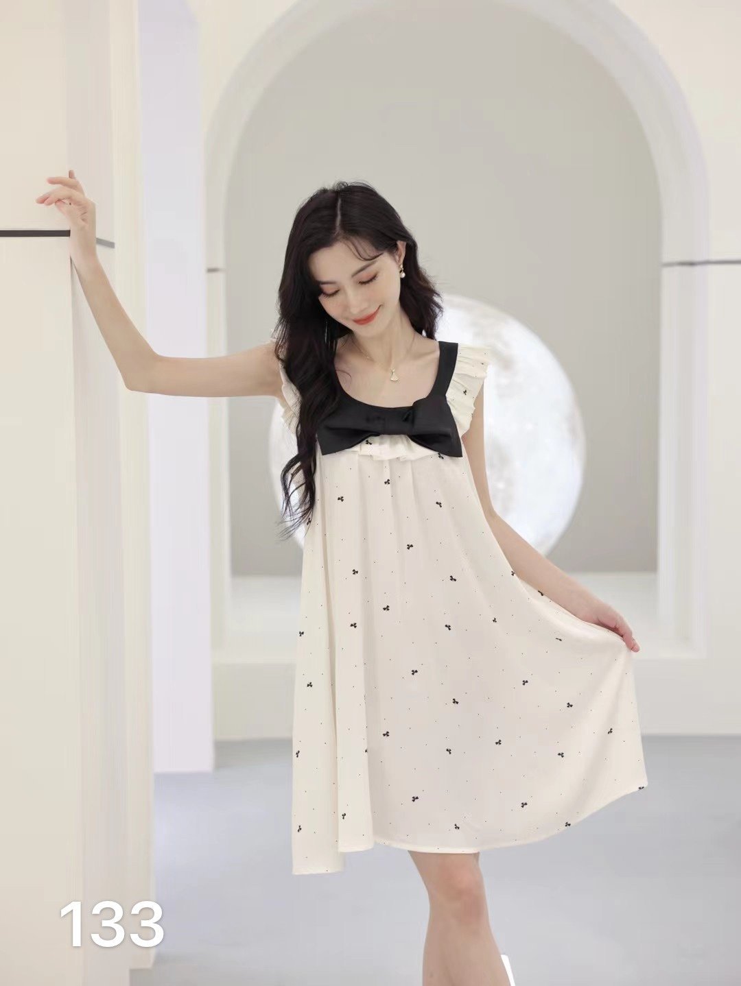 Printed ice silk camisole nightdress Stylish pajamas for women at home
