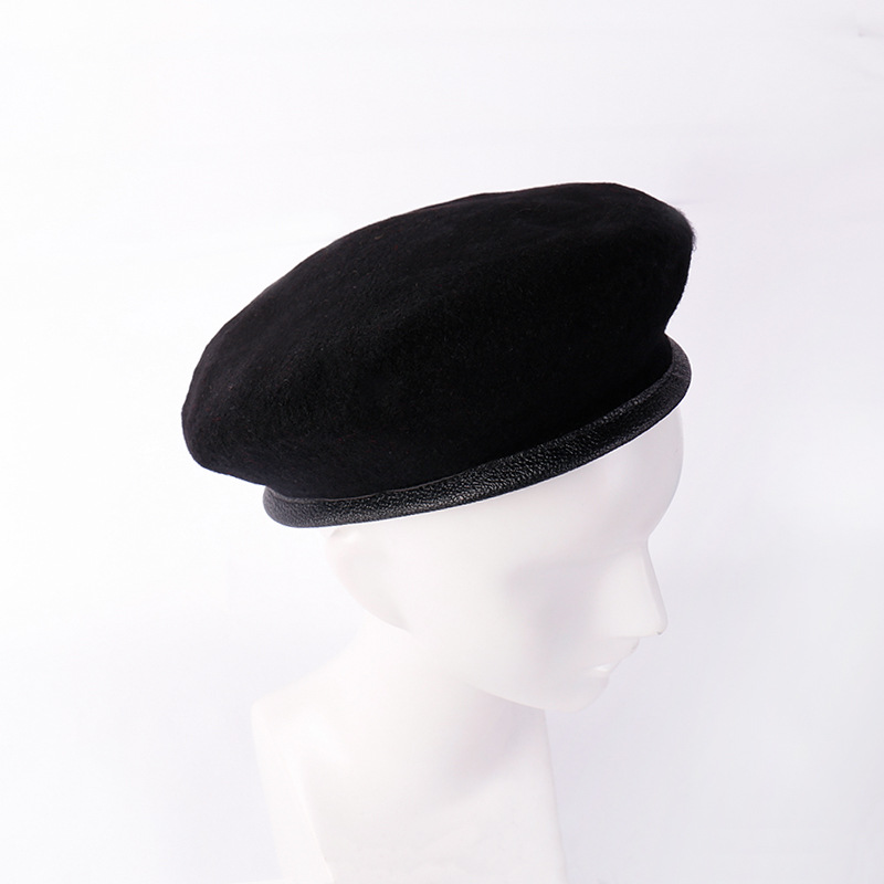 Pure wool beret for spring and autumn