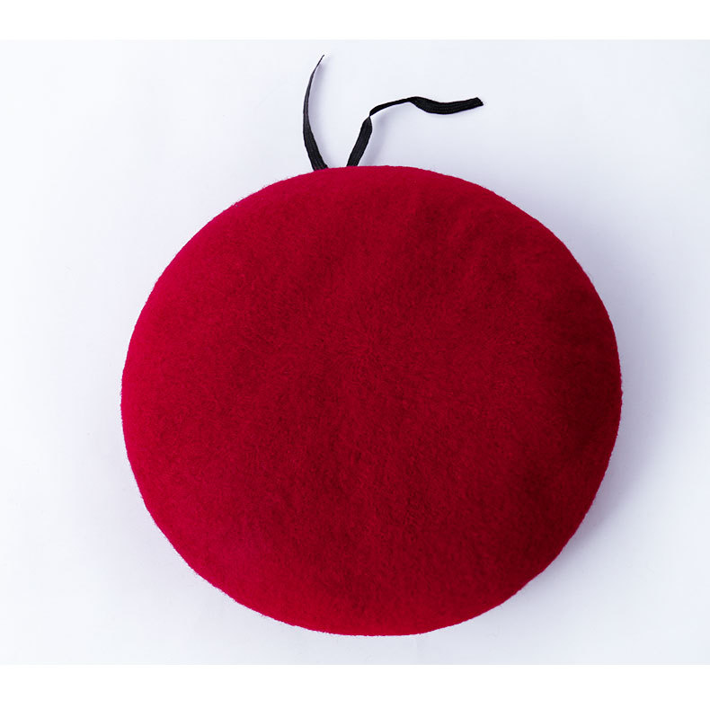 Pure wool beret for spring and autumn