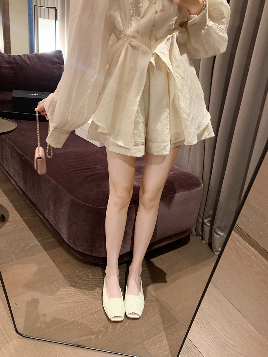 Sheepskin hand woven square head fish mouth flat empty slippers