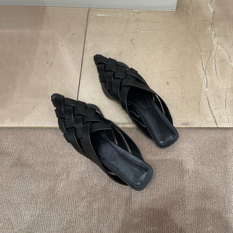 Simple pointed braided flat slippers