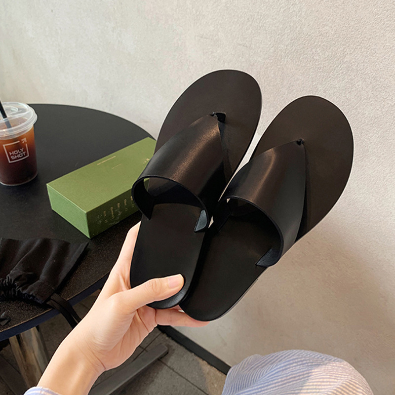 Soft leather simple triangle flip-flops
