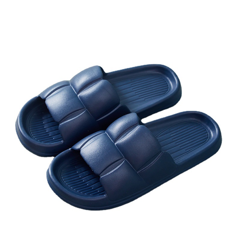 Soft sole slippers with non-slip petals