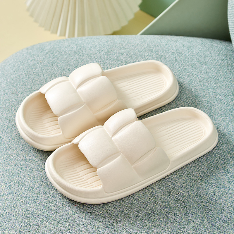 Soft sole slippers with non-slip petals