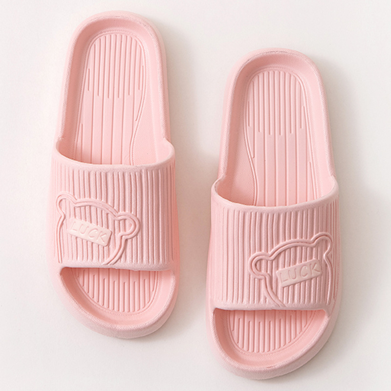 Soft sole slippers with non-slip petals
