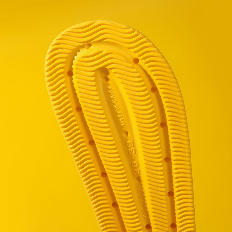 Soft soled indoor slippers for couples